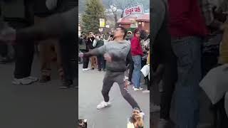 Field mein dance ♥️♥️👍👍👍 shortvideo funny comedy dance prank youtube [upl. by Odnarb]