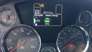 Kenworth T680 or T880 Battery Status Gauge [upl. by Regnij]