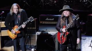 Bring It On Home Warren Haynes Bruce Willis amp Marcus King Beacon Theater NYC 392017 [upl. by Yearwood]