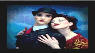 The Dresden Dolls  Girl Anachronism  Subtitulado Español [upl. by Kerwinn]