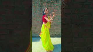 bhojpuri song dance Onion was tickets hollow kaali hallaOnion was tickets hollow kaali hallawa [upl. by Elwee]