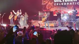 Big amp Rich Gretchen Wilson live Foxwoods [upl. by Eneroc]