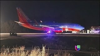 Un avión aterrizó en el lugar equivocado  Noticiero Univisión [upl. by Lindblad]