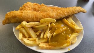 Fish amp Chips in Melton Mowbray and beers at Round Corner brewery [upl. by Clite]