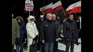 Maciej Wąsik DAJE ZNAK z celi 💥 Zakład Karny Przytuły Stare [upl. by Enimisaj]