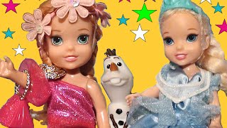 Anna and Elsa toddlers play dressups with Olaf at Ice Castle Ep8  Toys In Action [upl. by Anilejna910]