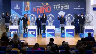 El Sorteo del niño reparte 770 millones de euros con un primer premio muy repartido [upl. by Alithea886]