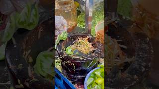 Papaya salad making expert streetfood shorts [upl. by Nothgiel]