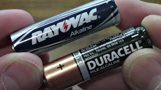 How To Test Any Alkaline Battery Without Multi Meter [upl. by Nosyrb961]