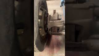 Azubi wechsel einem LKW Reifen 😂kfz lkw viralvideo fannyvideo shorts opiosi ￼ [upl. by Yde79]