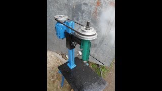 Сверлильный станок своими руками Ч 1 Стойка и каретка DIY drilling machine [upl. by Oirretna]