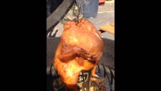 Rookovencom Chicken Roaster amp Big Green Egg [upl. by Annawaj855]