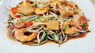 Taugeh Goreng KicapStir Fry Bean Sprouts In Soy Sauce [upl. by Alleunam]