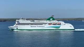 MV Oscar Wilde Outbound in Milford Haven Waterway 2623 [upl. by Nomrac798]