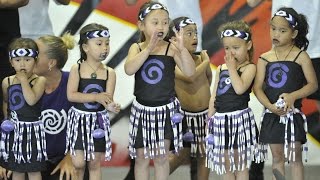 Kapa haka  Turanganui Maori Cultural Festival Clip 1 [upl. by Netsrek]