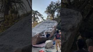 Saddleback Traverese V4 bouldering blackmountain [upl. by Outhe70]