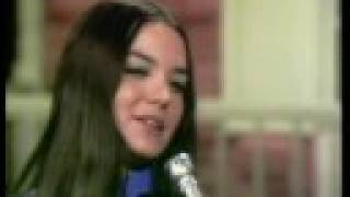 Crystal Gayle amp Loretta Lynn Sparkling Look Of Love [upl. by Arodal]