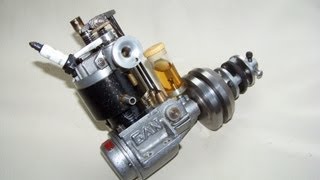 4 stroke RC model engine spark ign not nitro [upl. by Trebma]