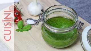 GRÜNES PESTO selber machen  Basilikum Pesto Rezept  einfach amp schnell  CUISINI [upl. by Aramanta651]