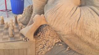 Stunning Sand Sculpture Of A Life Size Elephant Playing Chess With A Mouse [upl. by Ynohtnaleahcim167]