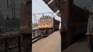 Train Horn Sound Effect Comparison GKP WAP4 22576 at Muzaffarpur trainsoundeffects [upl. by Lampert]