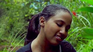 XIDIGAHA ISLII  hees cusub  DHOOL HEES MACAAN BY FJ XABIb somali rap [upl. by Nealah]