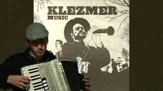 World Music Klezmer Song Tumbalalaika Solo Accordion [upl. by Blank598]