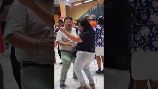 La Parabólica con Joselito el Sabrosón cumbia baile [upl. by Hsiri]