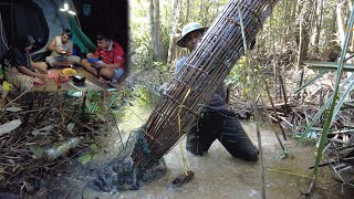 BERMALAM DI HUTAN RAWA DAN TERPERANGKAP NYA BANYAK IKAN SAAT MUSIM KEMARAU TIBA PANEN [upl. by Farrell274]