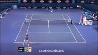 Federer Ball Kid Catch Again  2014 Australian Open [upl. by Franklin715]