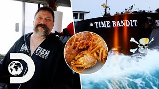 Johnathan Hillstrand Ends His Season With 1000000 Worth Of Crab  Deadliest Catch [upl. by Aynik]