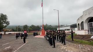 Izamiento de bandera en Jiquilpan [upl. by Coughlin]