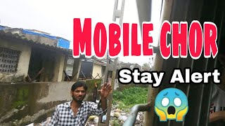 Mobile snatching in train  Mumbai [upl. by Platus]