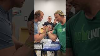 Devon Larratt vs Matt Mask practice match armwrestler armwrestling wwe treanding shortsviral [upl. by Ferdy]