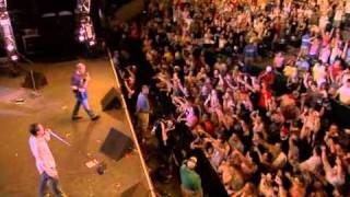 3 doors down  Loser  live form houston [upl. by Lenora552]