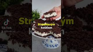 strouhanykolac tvarohovykolac kolac tvaroh recept minivlog recipe glutenfree myprotein ad [upl. by Ahsilram]