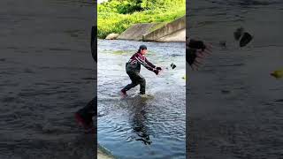 NaTrapped ang mga isda at Natuyuan ng tubig amazing fish [upl. by Eniagrom127]