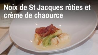 Recette de chef  Noix de St Jacques rôties et crème de chaource [upl. by Eenhpad]