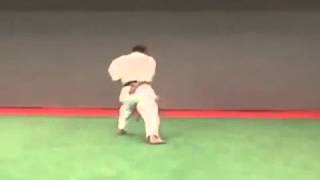 Karaté Wado Ryu  Kata Pinan Sandan  Hiroji Fukazawa Sensei présenté par Budo Attitude [upl. by Sigler317]