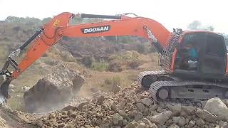 Best Action from Doosan Excavator DX 200 A at Mine [upl. by Ardnohsal]