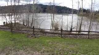 Willamette River Parks Gladstone amp Milwaukie Oregon 3152014 [upl. by Luane]