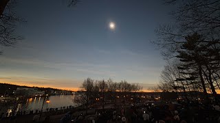 Éclipse totale du soleil en Estrie [upl. by Hyacinthie]