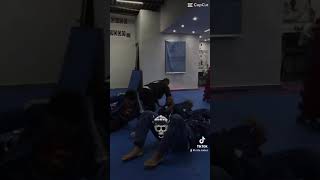 Desafia os os mortais 😱😱 foryou bjj jiujitsuestilodevida jiujitsutododia jiujitsuraiz [upl. by Massimo]