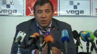 2002 Ruben Hayrapetyan press conference [upl. by Corene920]