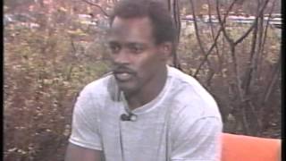 Walter payton of the Chicago bears  interview on channel 4 NFL show [upl. by Lashondra]