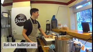 Stroopwafels maken [upl. by Ulberto]