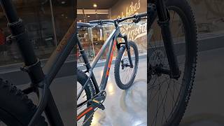 Trek Roscoe 8 trailbike hardtail [upl. by Grieve]