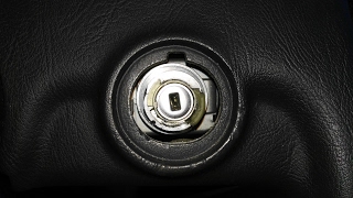 HowTo  replace the lock cylinder on older Mercedes [upl. by Hanako933]