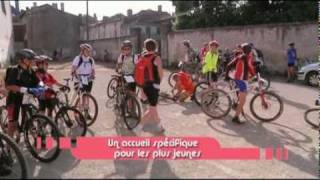 FFCT  Découvrez la Semaine fédérale de cyclotourisme [upl. by Cicily467]