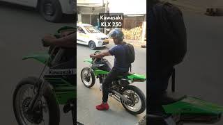 Dirt bikeKawasaki KLX 250 [upl. by Eltsyek]